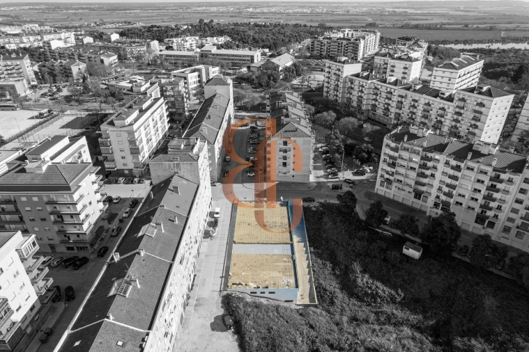 Garagem para Arrendamento em Marvila, Ribeira Santarém, São Salvador, São Nicolau Foto 15