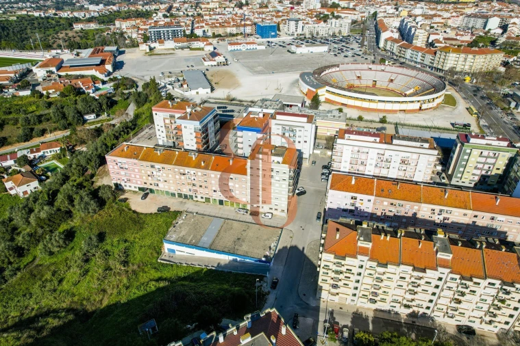 Garagem para Arrendamento em Marvila, Ribeira Santarém, São Salvador, São Nicolau Foto 14
