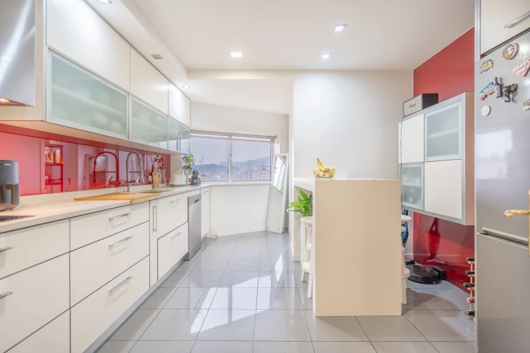 Apartamento T3 para Venda em Vila Verde e Barbudo Foto 16