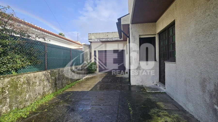 Moradia T4 para Venda em Esmoriz Foto 4