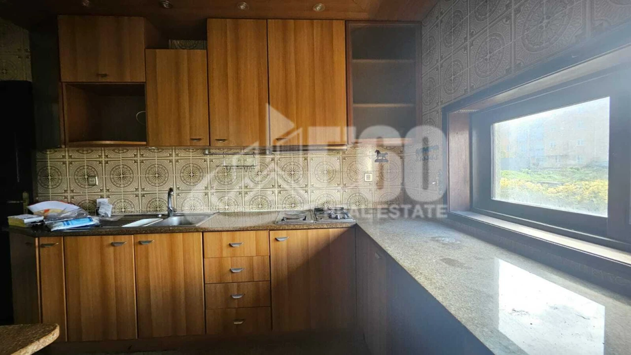 Moradia T4 para Venda em Esmoriz Foto 9