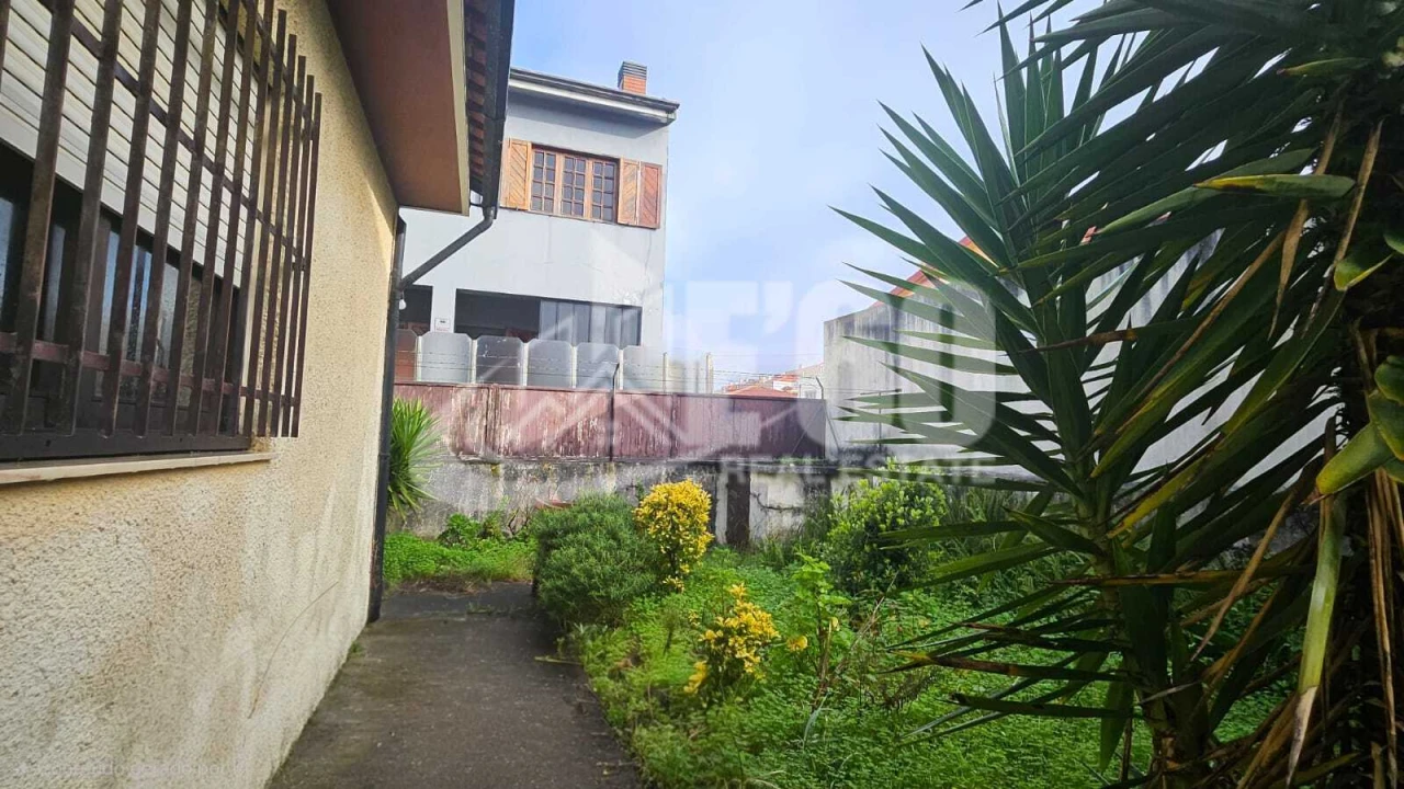 Moradia T4 para Venda em Esmoriz Foto 5