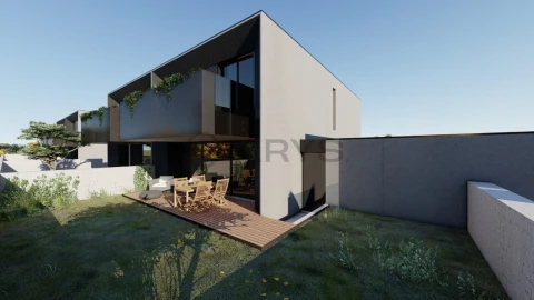 Moradia T4 para Venda em Mire de Tibães