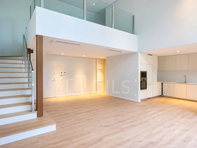 Apartamento T3 para Venda em Algés, Linda-A-Velha e Cruz Quebrada-Dafundo Foto 2