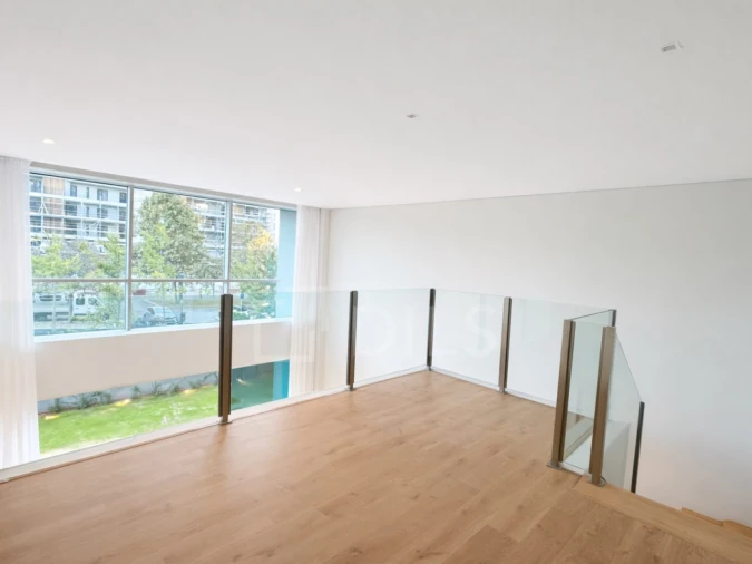 Apartamento T3 para Venda em Algés, Linda-A-Velha e Cruz Quebrada-Dafundo Foto 6