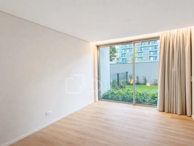 Apartamento T3 para Venda em Algés, Linda-A-Velha e Cruz Quebrada-Dafundo Foto 10