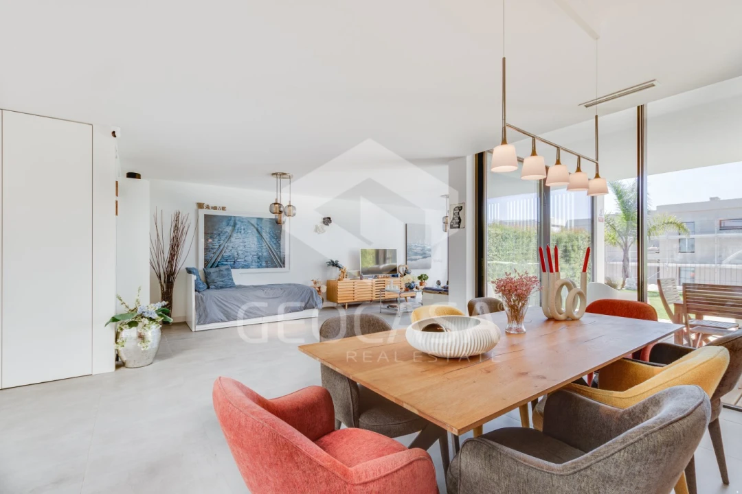 Moradia T3 para Venda em Almargem do Bispo, Pêro Pinheiro e Montelavar Foto 1