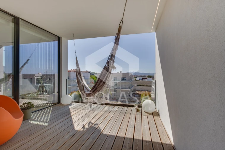 Moradia T3 para Venda em Almargem do Bispo, Pêro Pinheiro e Montelavar Foto 24