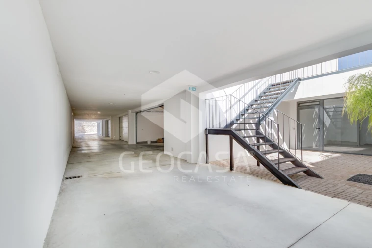 Moradia T3 para Venda em Almargem do Bispo, Pêro Pinheiro e Montelavar Foto 32