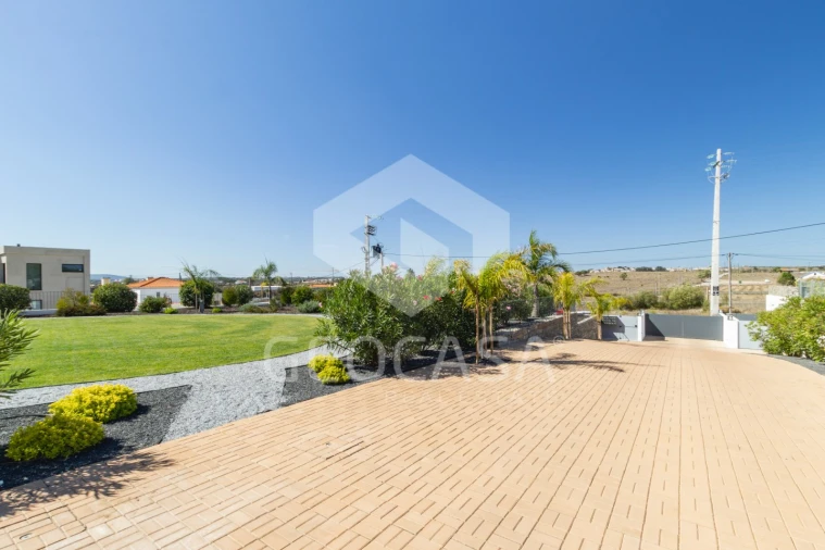 Moradia T3 para Venda em Almargem do Bispo, Pêro Pinheiro e Montelavar Foto 34