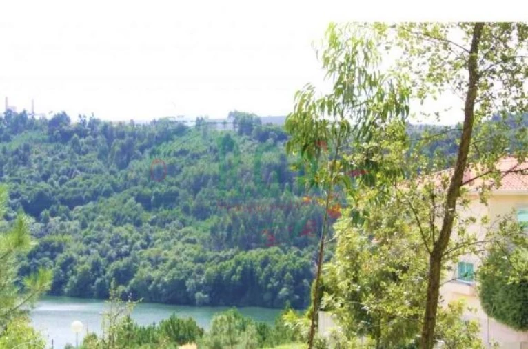 Terreno para Venda em Gondomar (São Cosme), Valbom e Jovim Foto 3