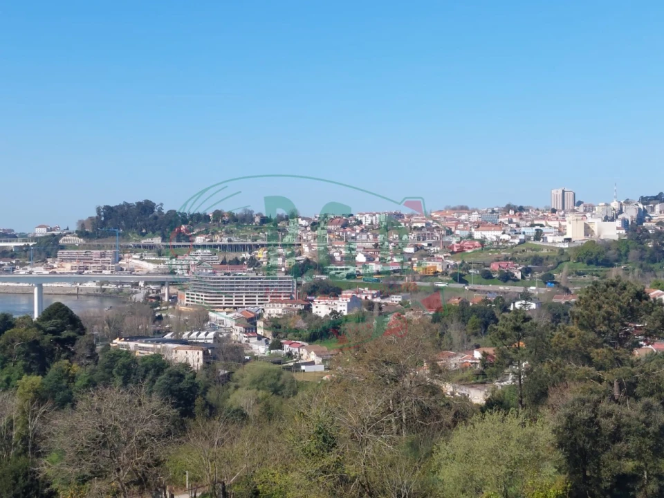 Apartamento T3 para Venda em Gondomar (São Cosme), Valbom e Jovim Foto 1