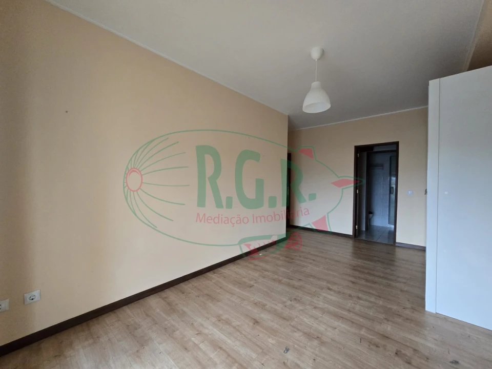 Apartamento T3 para Venda em Gondomar (São Cosme), Valbom e Jovim Foto 29