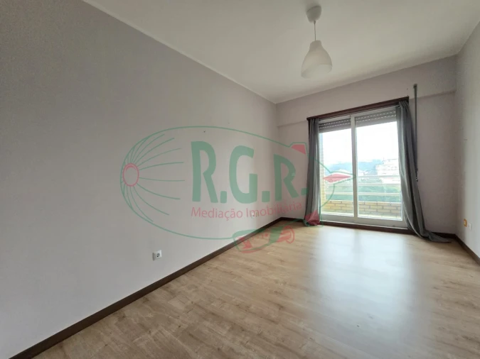 Apartamento T3 para Venda em Gondomar (São Cosme), Valbom e Jovim Foto 18