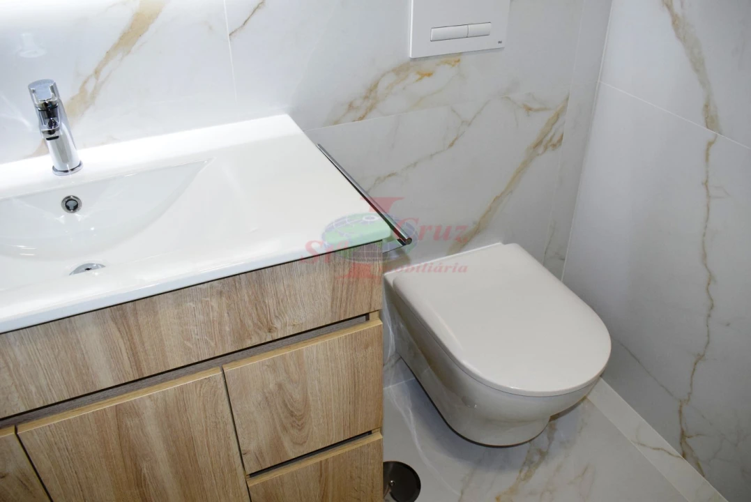 Apartamento T2 para Venda em Santa Clara e Castelo Viegas Foto 7