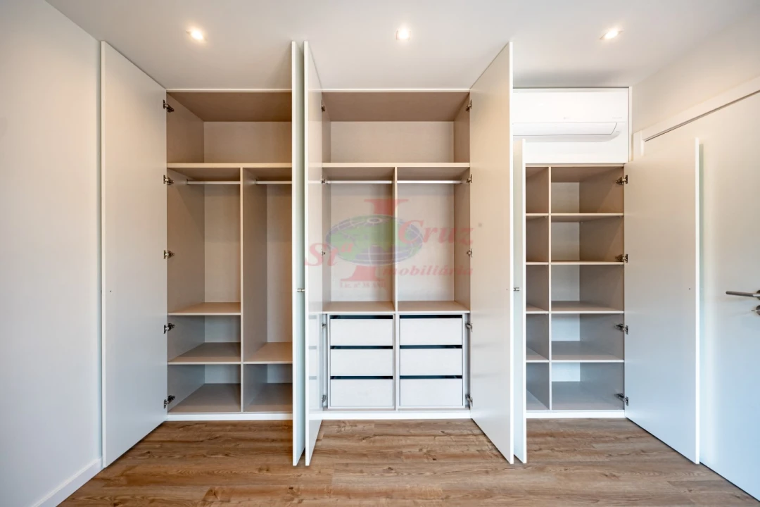 Apartamento T2 para Venda em Santa Clara e Castelo Viegas Foto 14