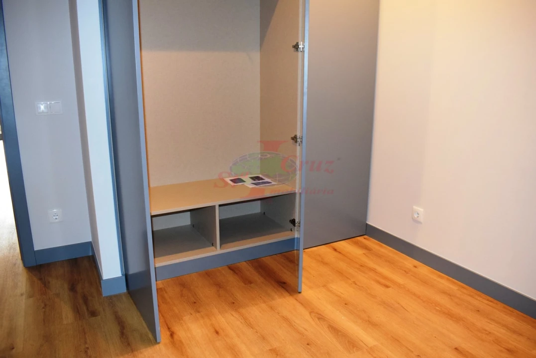 Apartamento T1 para Venda em Sé Nova, Santa Cruz, Almedina e São Bartolomeu Foto 7