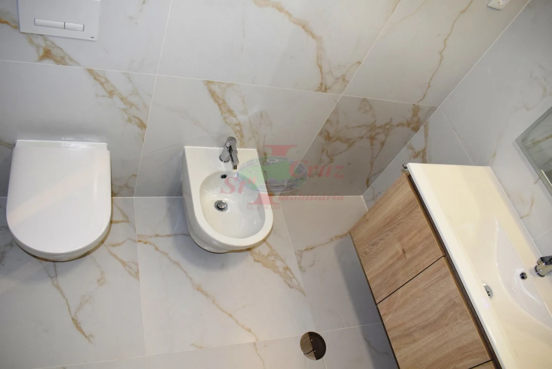 Apartamento T1 para Venda em Sé Nova, Santa Cruz, Almedina e São Bartolomeu Foto 9