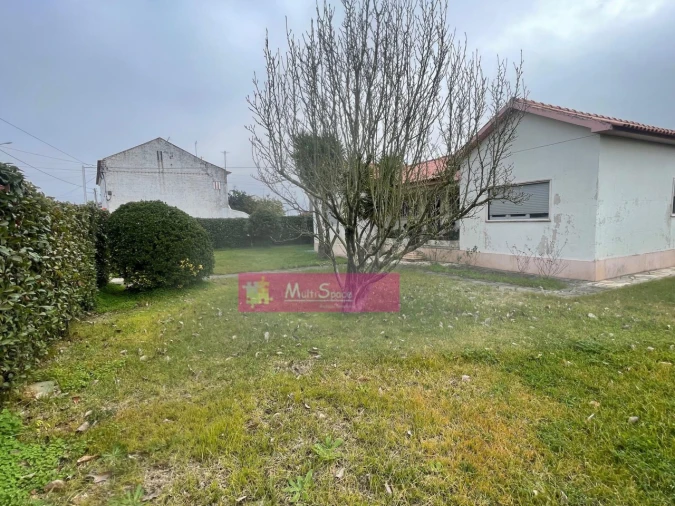 Moradia T3 para Venda em Praia do Ribatejo Foto 30