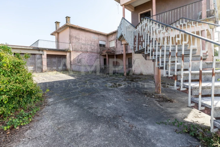 Moradia T4 para Venda em Gondomar (São Cosme), Valbom e Jovim Foto 10