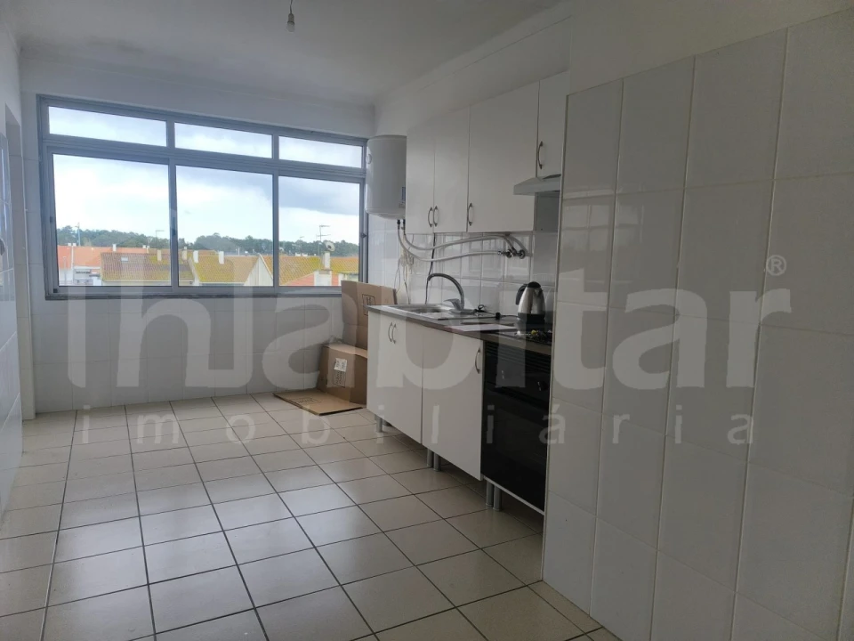 Apartamento T3 para Venda em Samora Correia Foto 3