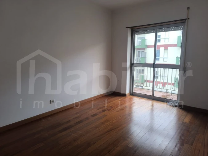 Apartamento T3 para Venda em Samora Correia Foto 6