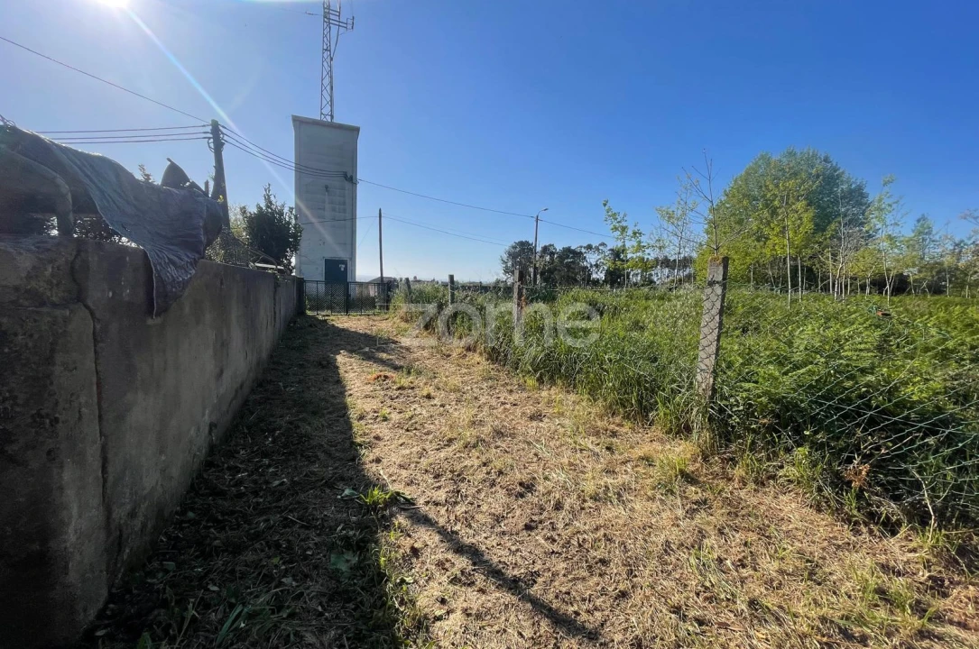 Terreno para Venda em Silvalde Foto 10