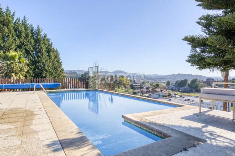 Moradia T4 para Venda em Água Longa Foto 18