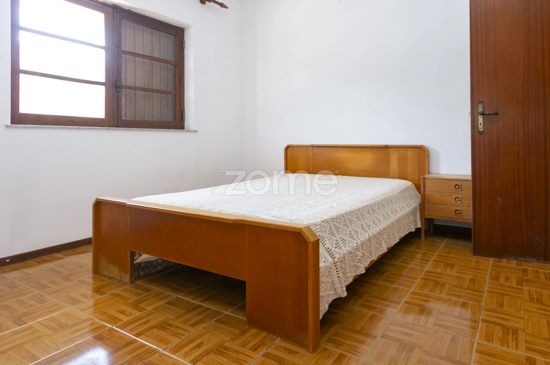 Moradia T3 para Venda em Galafura e Covelinhas Foto 9