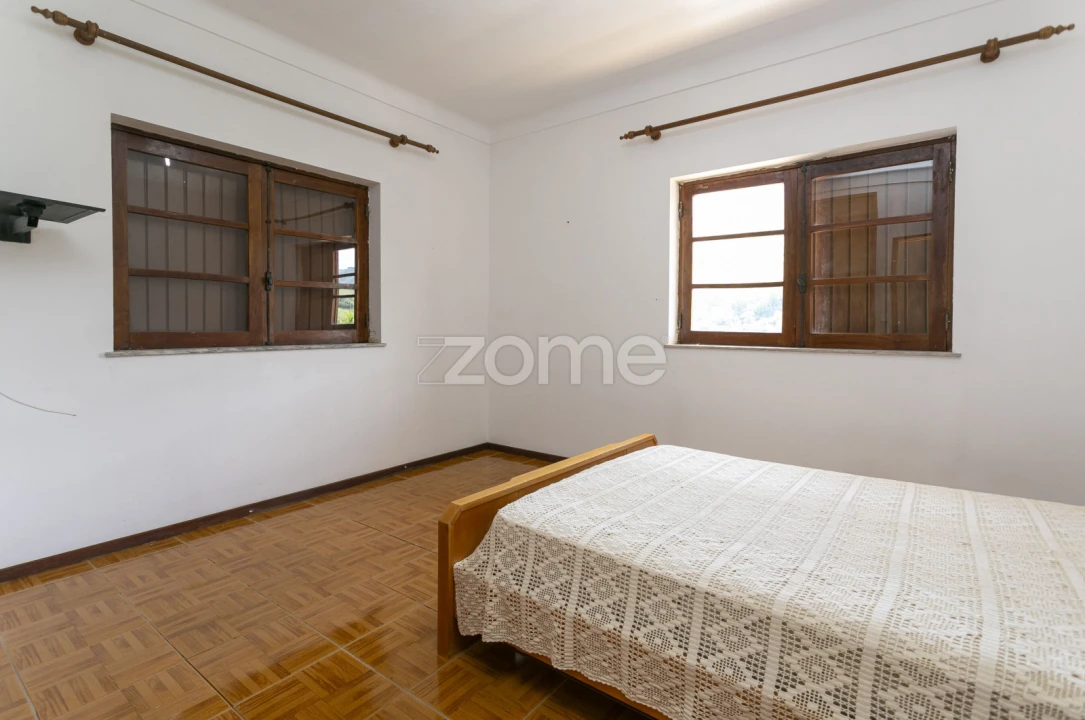 Moradia T3 para Venda em Galafura e Covelinhas Foto 10