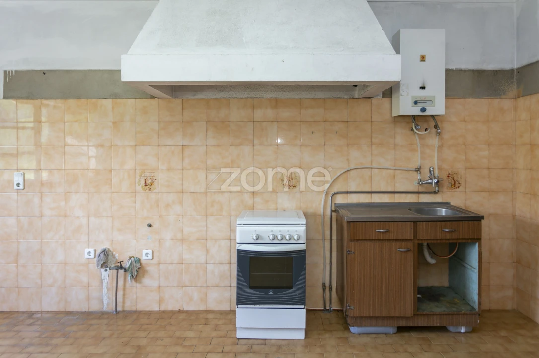 Moradia T3 para Venda em Galafura e Covelinhas Foto 31