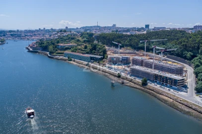 Apartamento T1 para Venda em Santa Marinha e São Pedro da Afurada