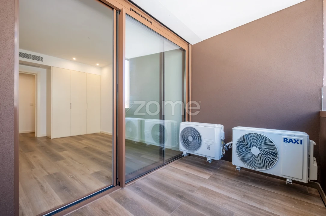 Apartamento T1 para Venda em Santa Marinha e São Pedro da Afurada Foto 24