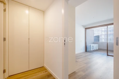 Apartamento T1 para Venda em Santa Marinha e São Pedro da Afurada