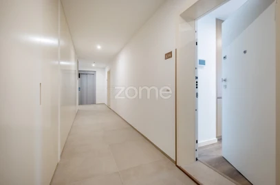 Apartamento T1 para Venda em Santa Marinha e São Pedro da Afurada