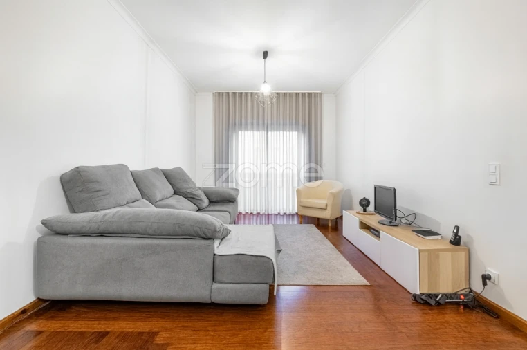 Apartamento T3 para Venda em Moreira Foto 5