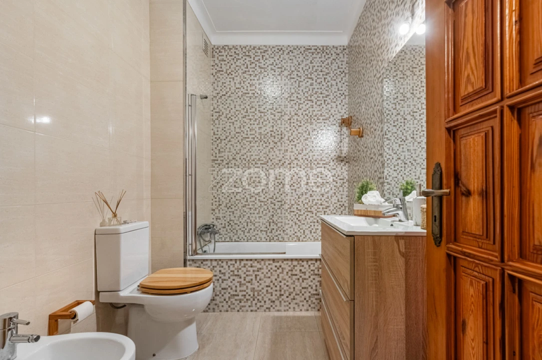 Apartamento T3 para Venda em Moreira Foto 11