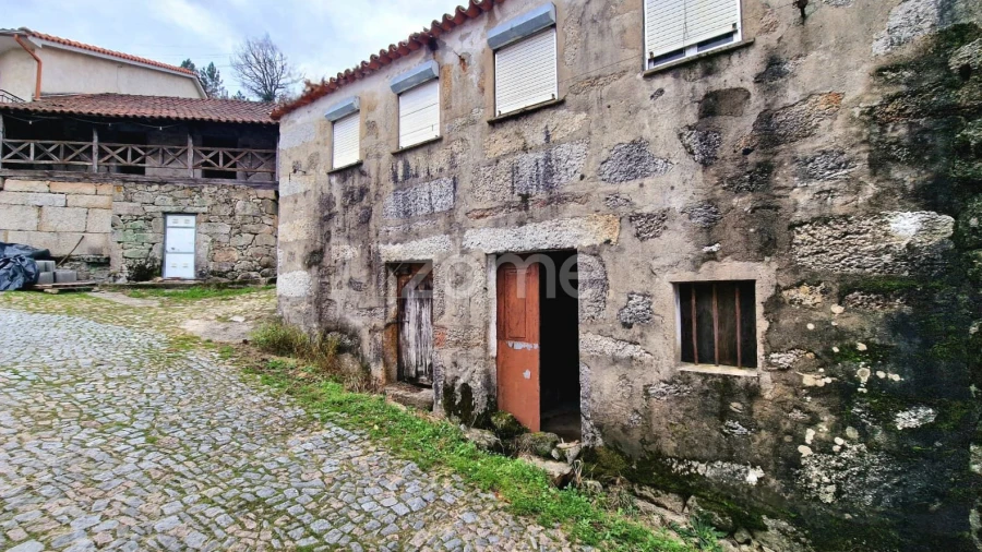 Moradia T4 para Venda em Cabril