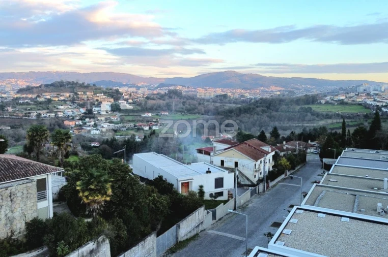 Terreno para Venda em Ferreiros e Gondizalves Foto 5