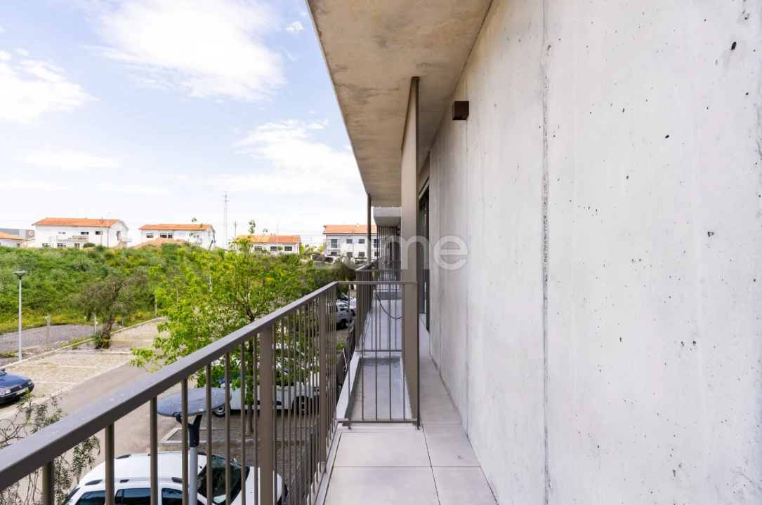 Apartamento T3 para Venda em Oliveira do Douro Foto 12