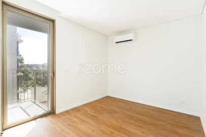 Apartamento T3 para Venda em Oliveira do Douro