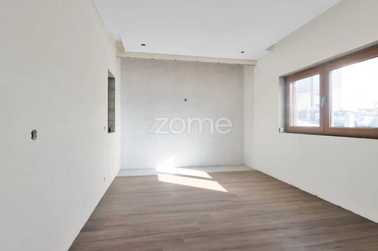 Moradia T3 para Venda em Caldas de São Jorge e Pigeiros Foto 5