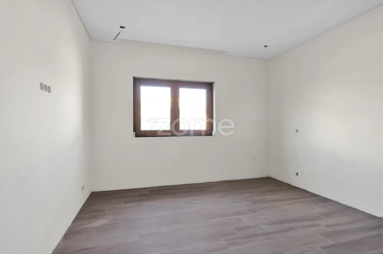 Moradia T3 para Venda em Caldas de São Jorge e Pigeiros Foto 8