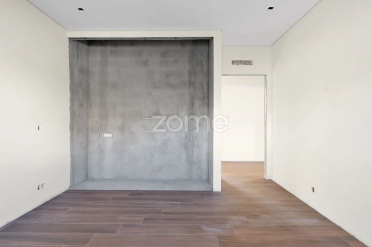 Moradia T3 para Venda em Caldas de São Jorge e Pigeiros Foto 9