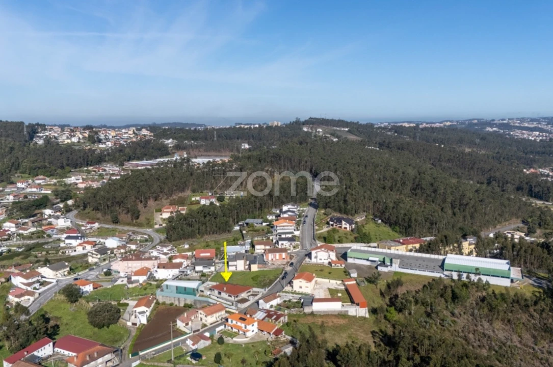 Moradia T3 para Venda em Caldas de São Jorge e Pigeiros Foto 39