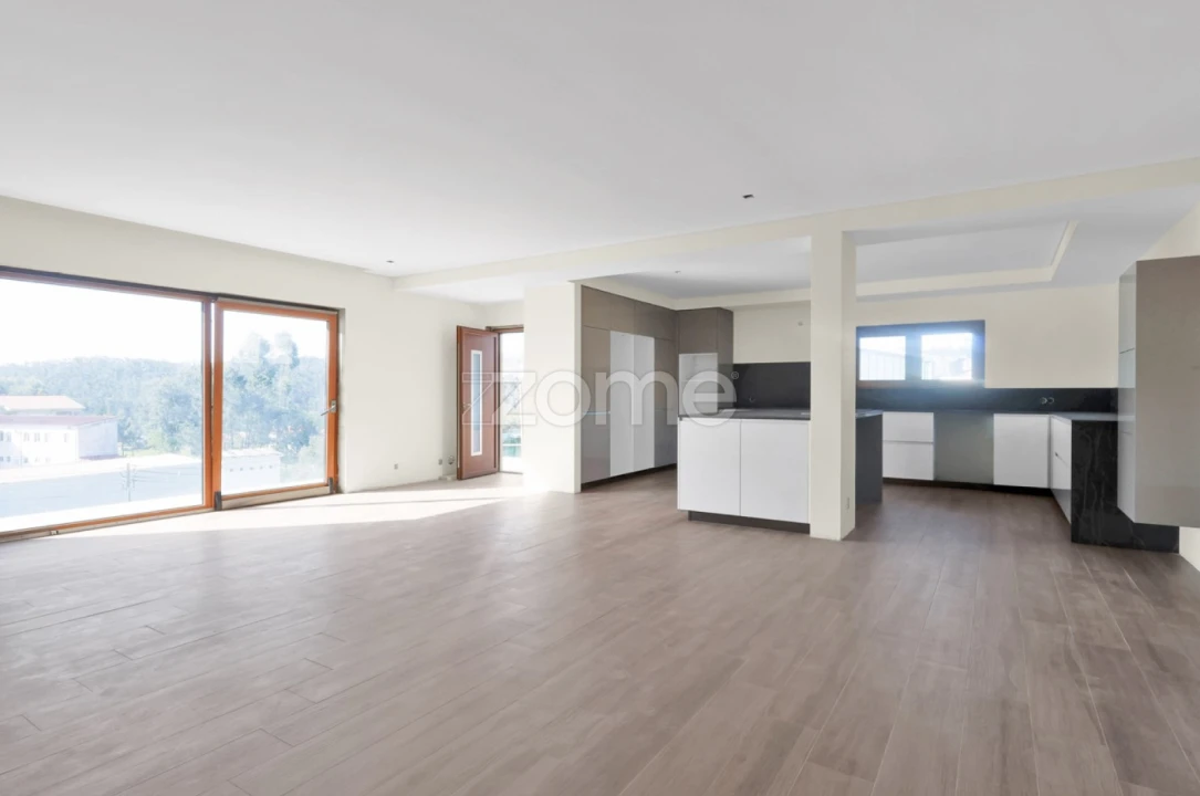 Moradia T3 para Venda em Caldas de São Jorge e Pigeiros Foto 14