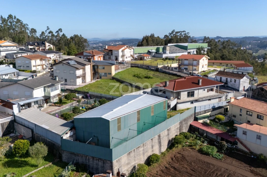 Moradia T3 para Venda em Caldas de São Jorge e Pigeiros Foto 37