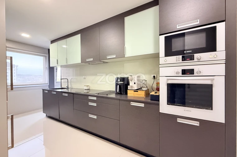 Apartamento T4 para Venda em Antas e Abade de Vermoim Foto 20