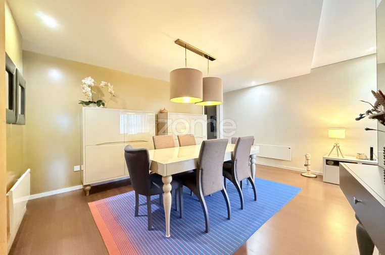 Apartamento T4 para Venda em Antas e Abade de Vermoim Foto 6