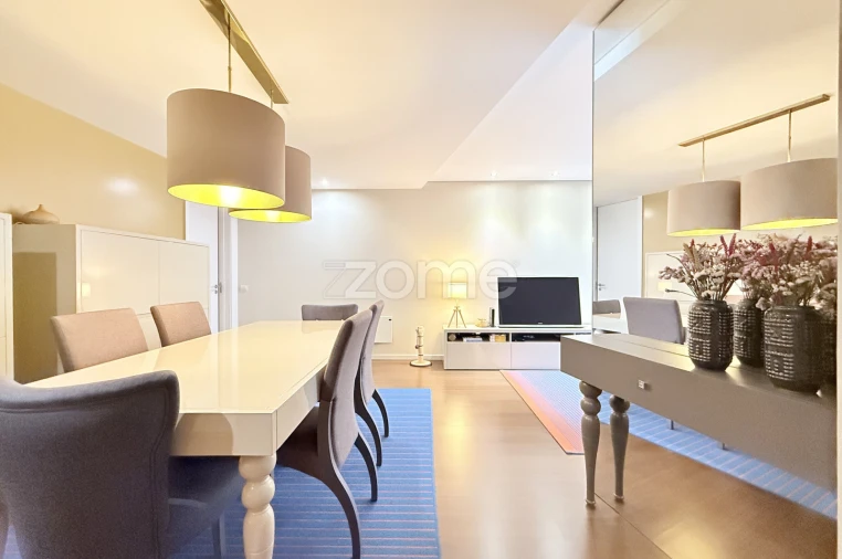 Apartamento T4 para Venda em Antas e Abade de Vermoim Foto 5